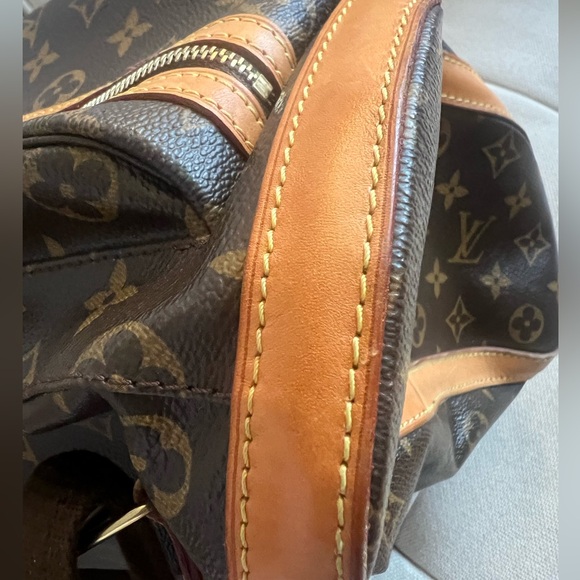 Louis Vuitton Monogram Bosphore Backpack - Picture 5 of 11
